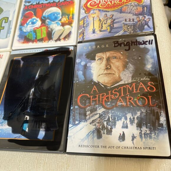 Holiday Movies DVD Lot Of 5 A Christmas Carol Scrooge Elf Dog who saved Smurfs - Picture 2 of 10